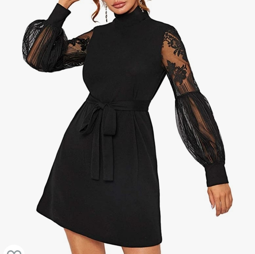 Clothes - Picture 4 of 4